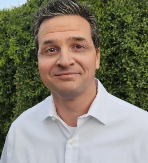 Matt Nathanson wedding officiant, wedding minister, Scottsdale officiant